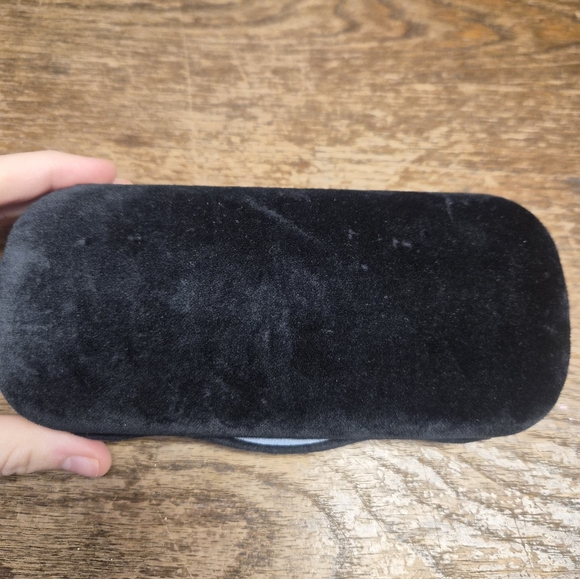 Gucci - Picture 2 of 3